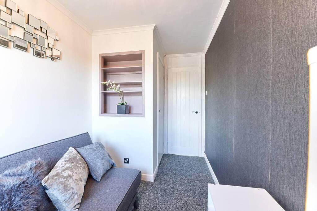 3 Bed With Free Parking In Newcastle Apartman Kültér fotó