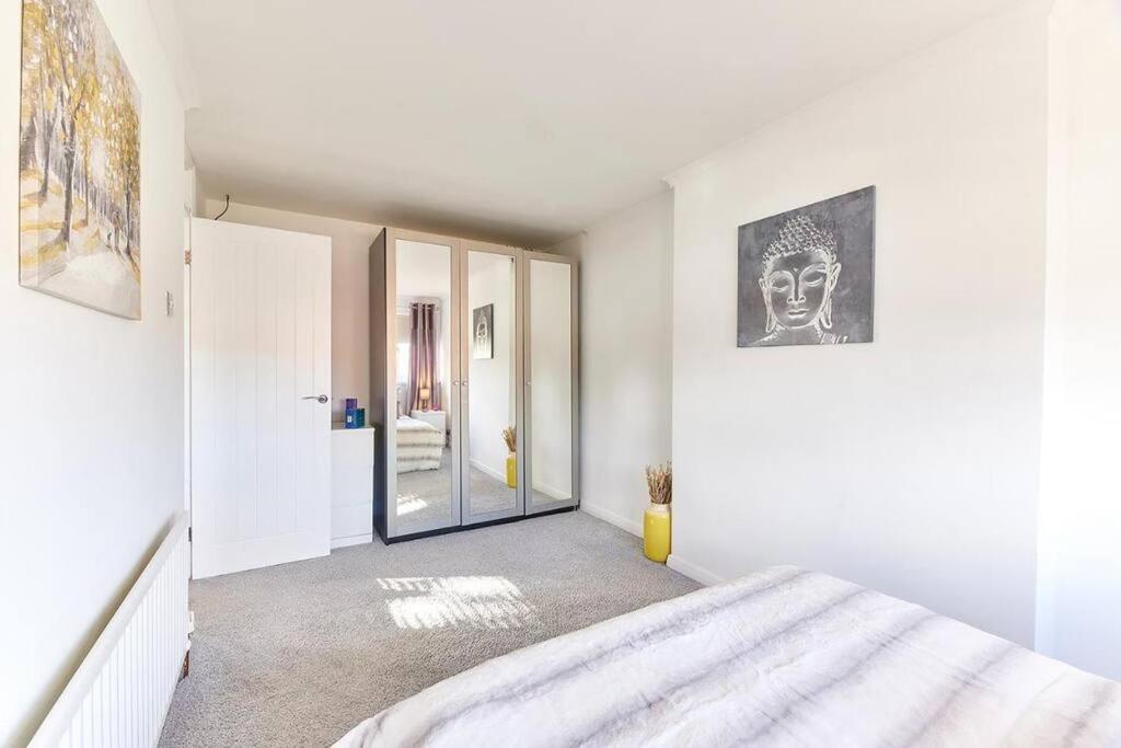 3 Bed With Free Parking In Newcastle Apartman Kültér fotó